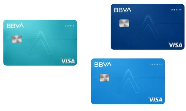 Tres tarjetas monedero BBVA: una de débito turquesa, una de crédito azul oscuro y una prepago azul claro.